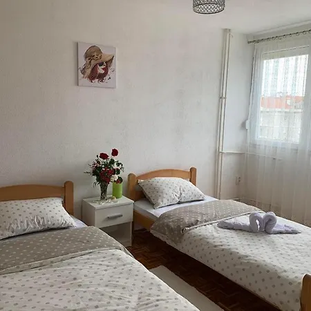 Nova Varos Apartmán