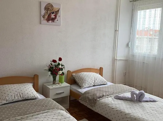Nova Varos Apartament